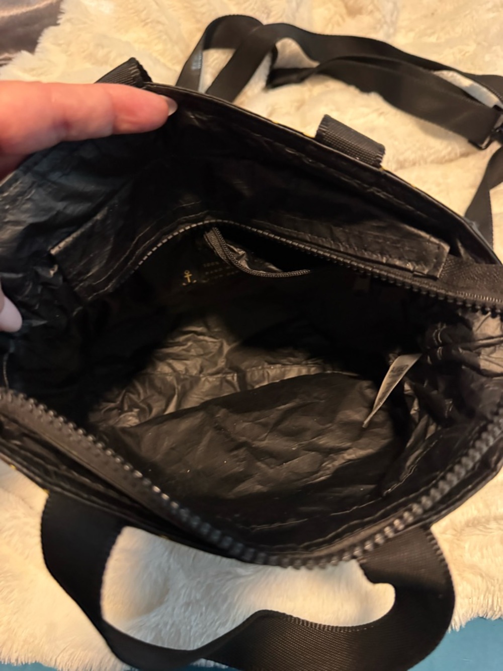 ALOHAS Black Crossbody Bag with Yellow Leaf Accents - Picture 2 of 3